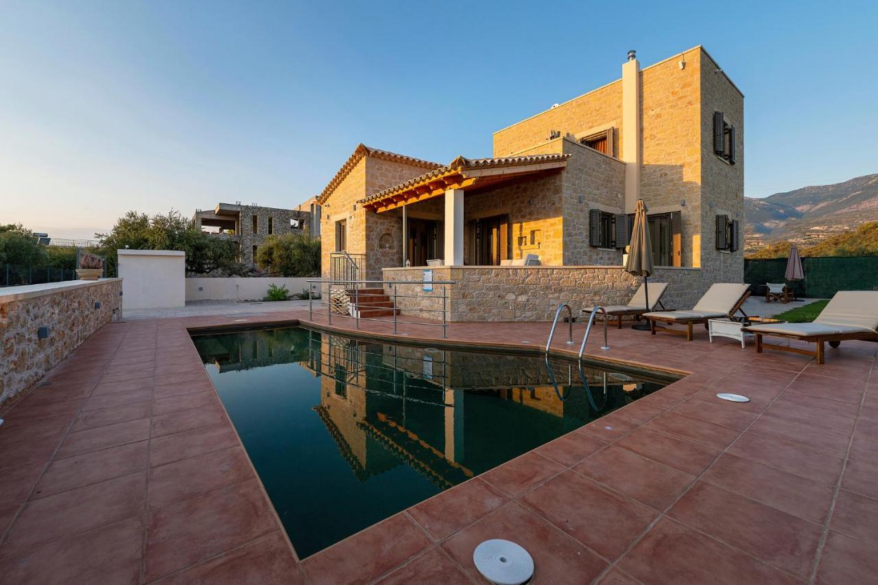 Villas Chrysanthi 스투파 외부 사진