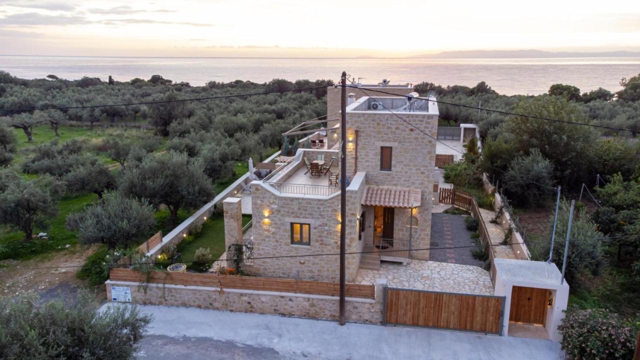 Villas Chrysanthi 스투파 외부 사진