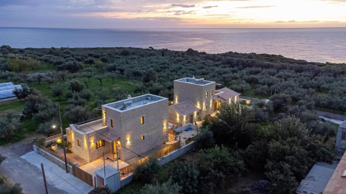 Villas Chrysanthi 스투파 외부 사진