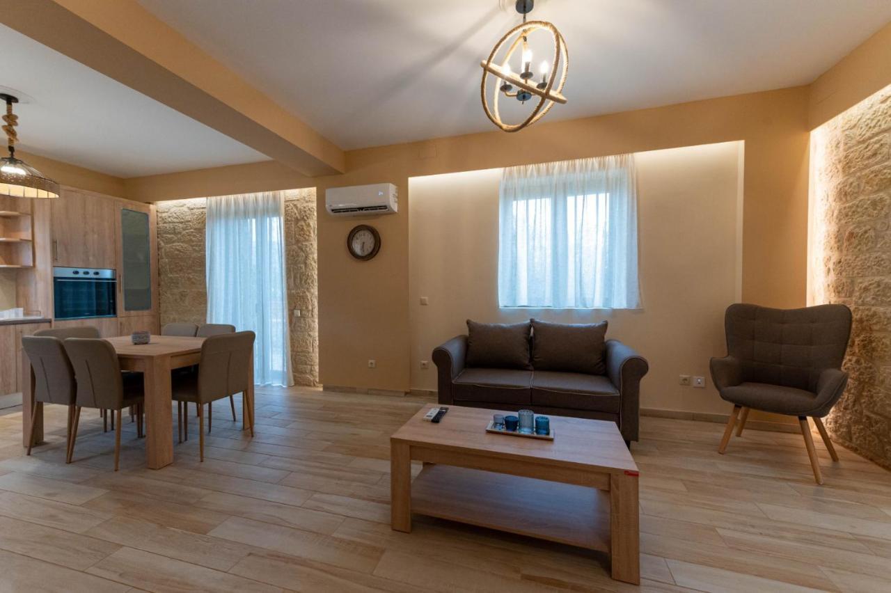 Villas Chrysanthi 스투파 외부 사진